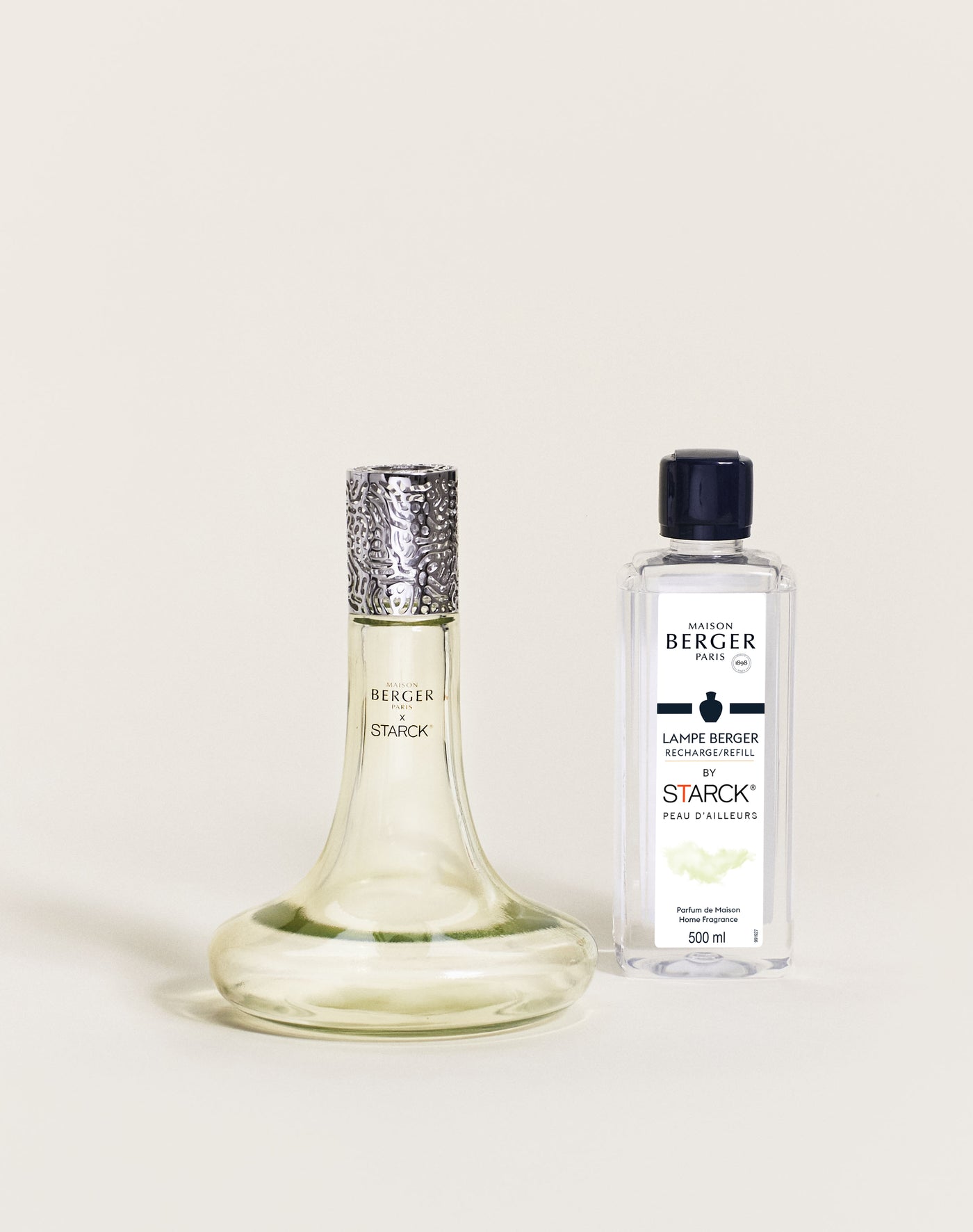 Starck Green with Peau D’Ailleurs Lampset
