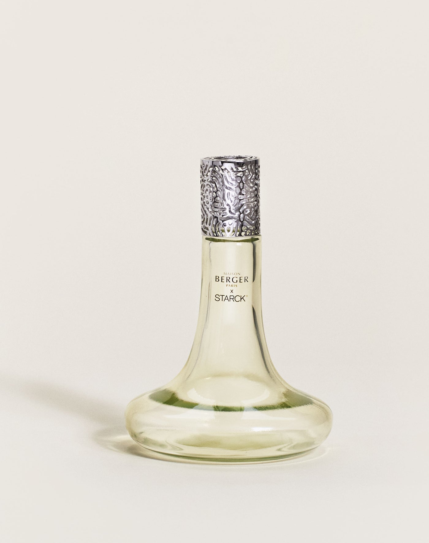 Starck Green with Peau D’Ailleurs Lampset