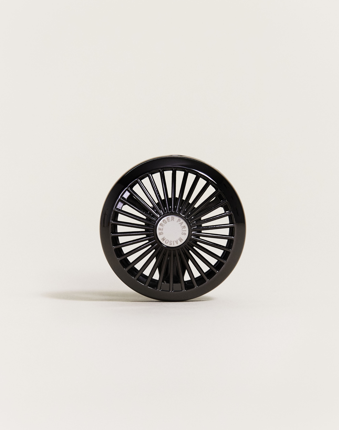 Black Wheel Car Diffuser Vent Clip